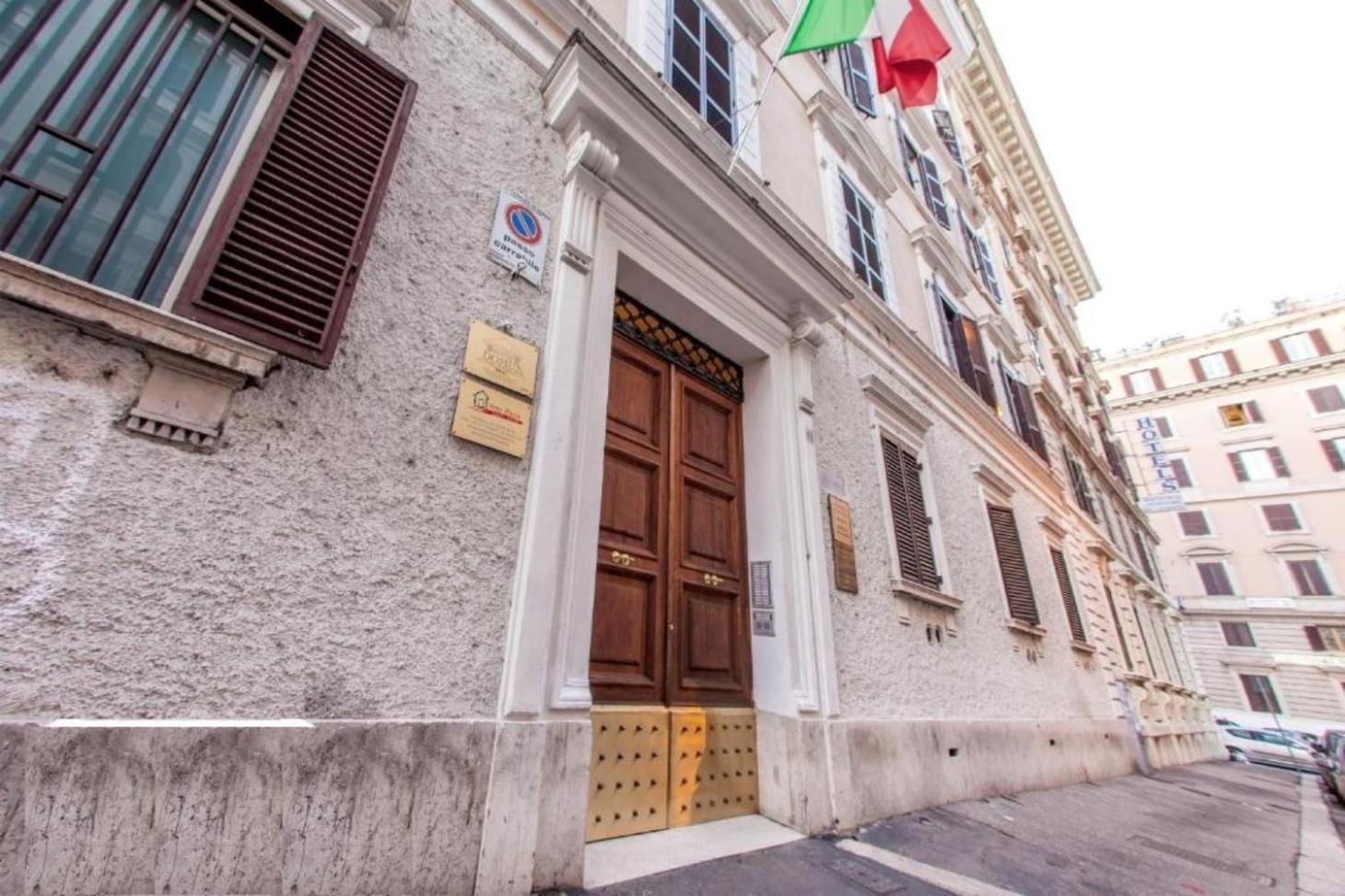 Milazzo Suites Рим Экстерьер фото
